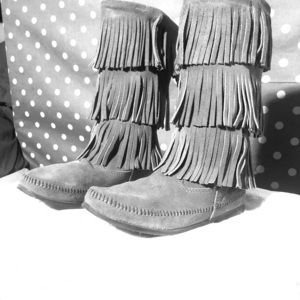 DO NOT BUY - ERIN MOELLER